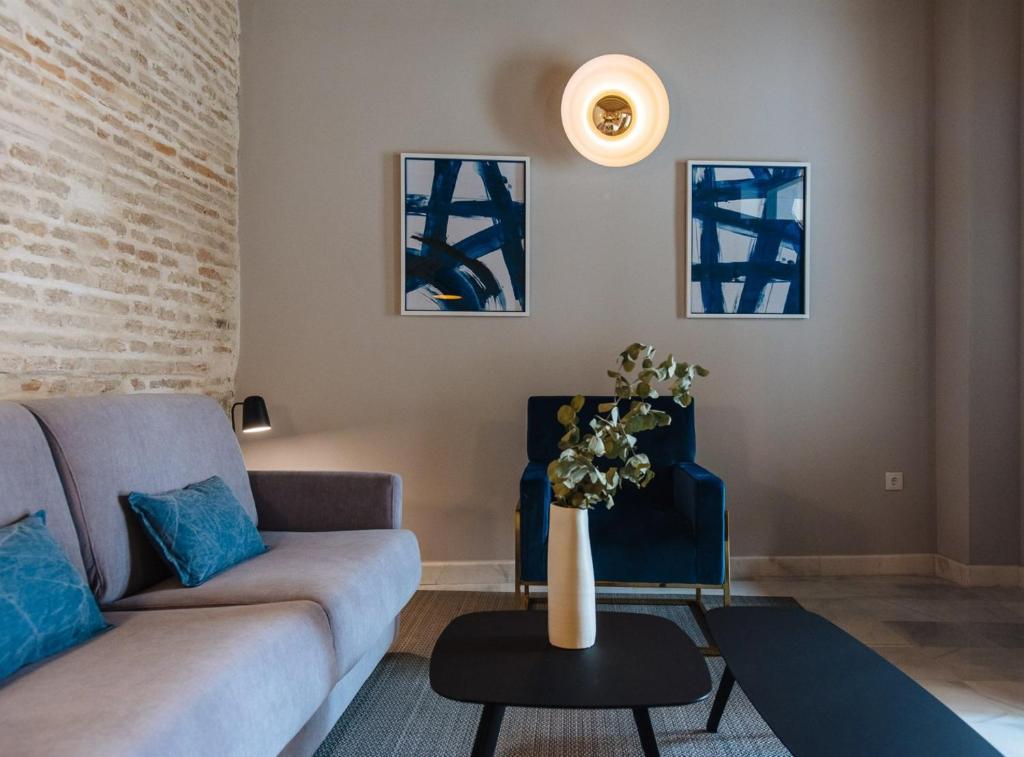 Rocío Suites Apartments - 3