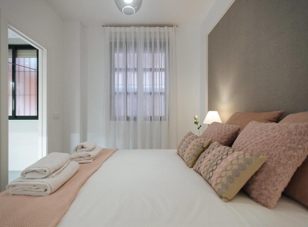 Arjona Suite Apartment - 8