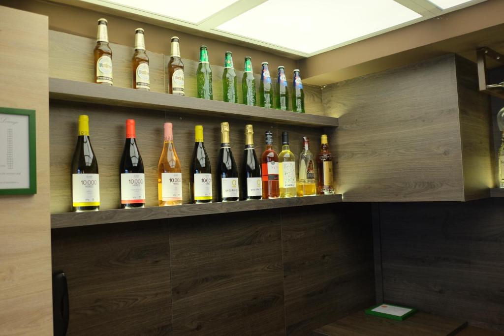 Aparthotel Silver - Resim 19