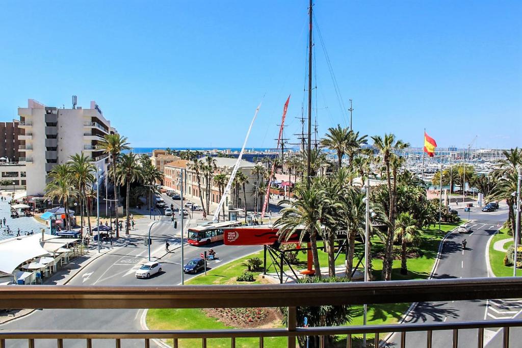 Port-Beach Alicante 1, Alicante – Updated 2023 Prices