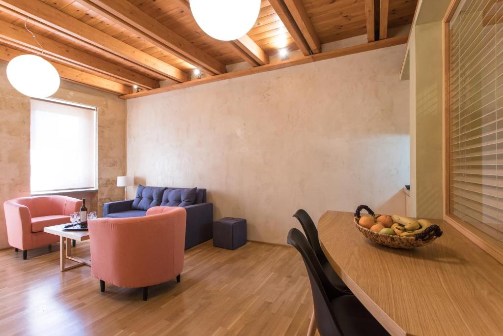 Polixeny's Suites - Resim 15