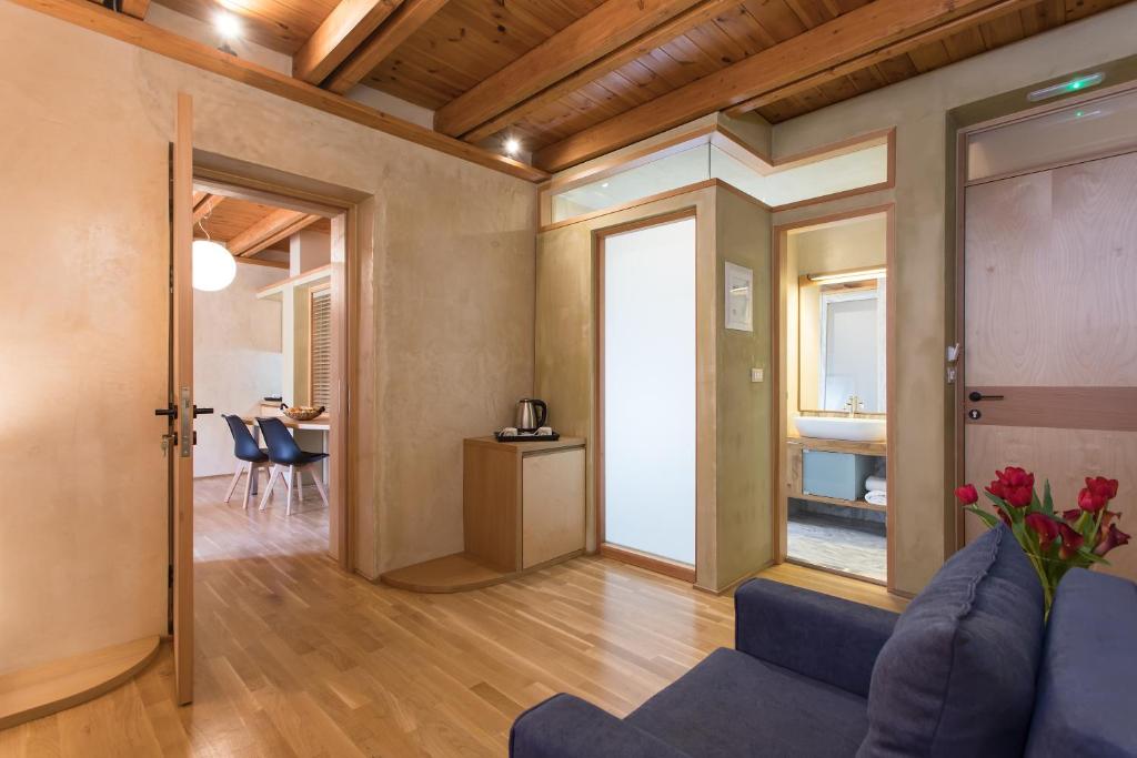 Posedenie v ubytovaní Polixeny's Suites