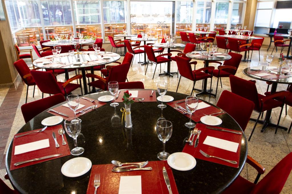 Restaurace v ubytování Bristol International Guarulhos