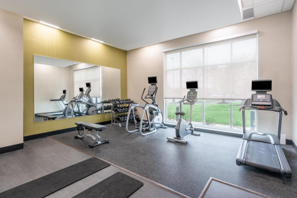 Holiday Inn & Suites Memphis Southeast-Germantown by IHG photo