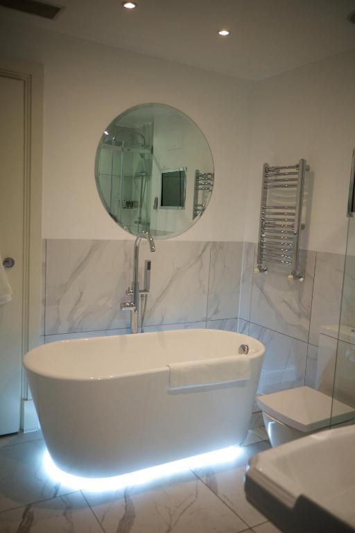 Karma Sanctum Soho Hotel - Resim 26