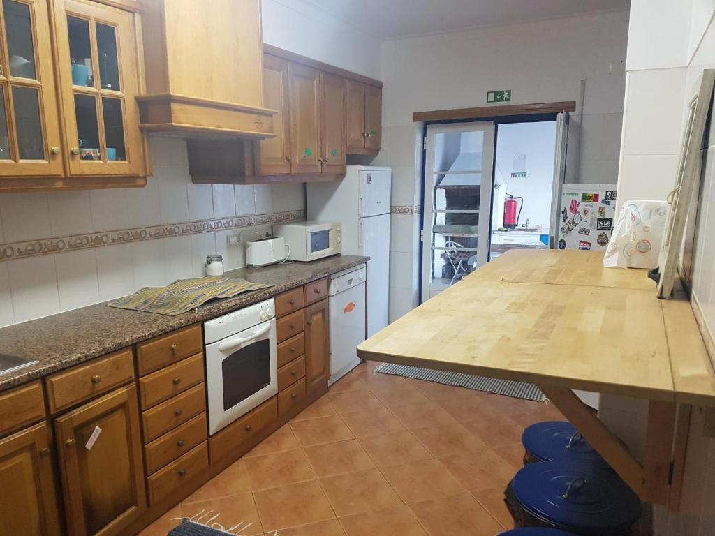 Baleal GuestHouse - 2