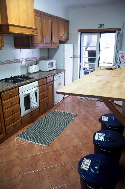 Baleal GuestHouse - 4