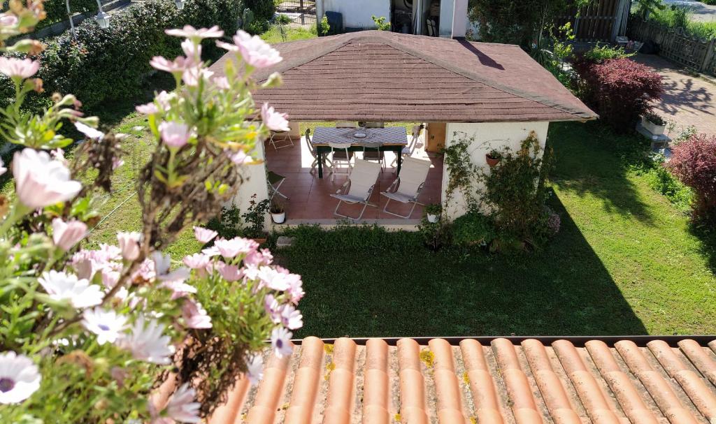 Vonkajšia záhrada v ubytovaní Il Ciliegio Holiday Apartment With Garden