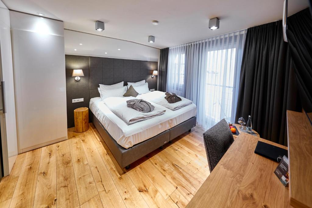 Die Reichsstadt - Hotel Spa und Restaurant - Double Room - Disability Access