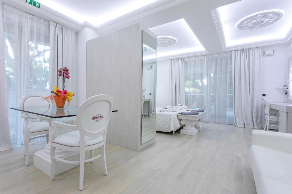 Koupelna v ubytování Boutique Hotel Paradiso Bovelacci