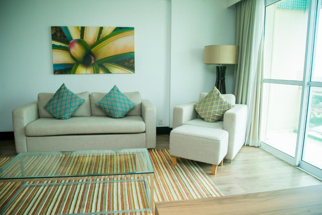  Mercure Macae