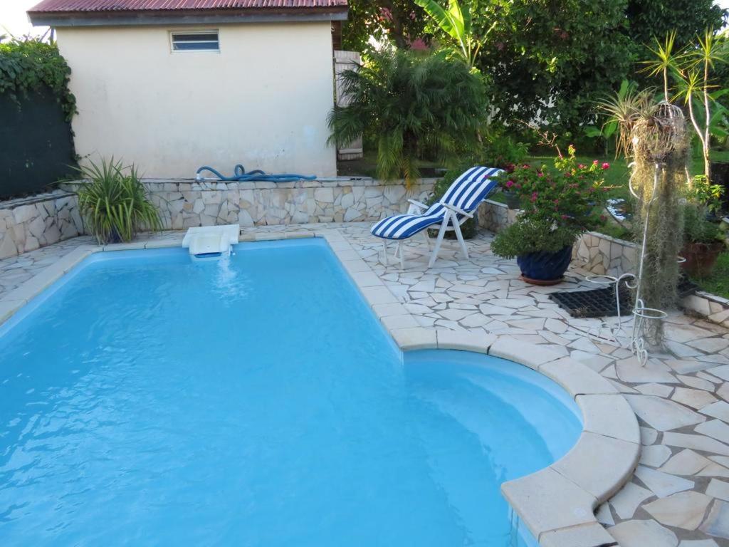 Gallery image of Studio avec piscine privee jardin clos et wifi a Baie Mahault in Baie-Mahault
