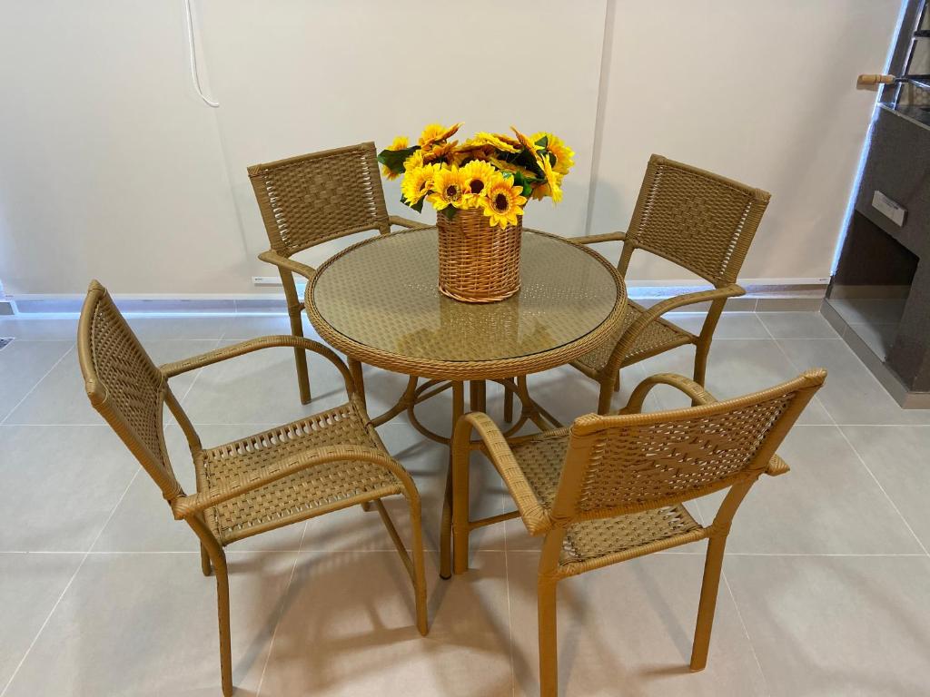  Home Studio 3 Ubatuba- SP- Praia Itaguá- Flat Novo