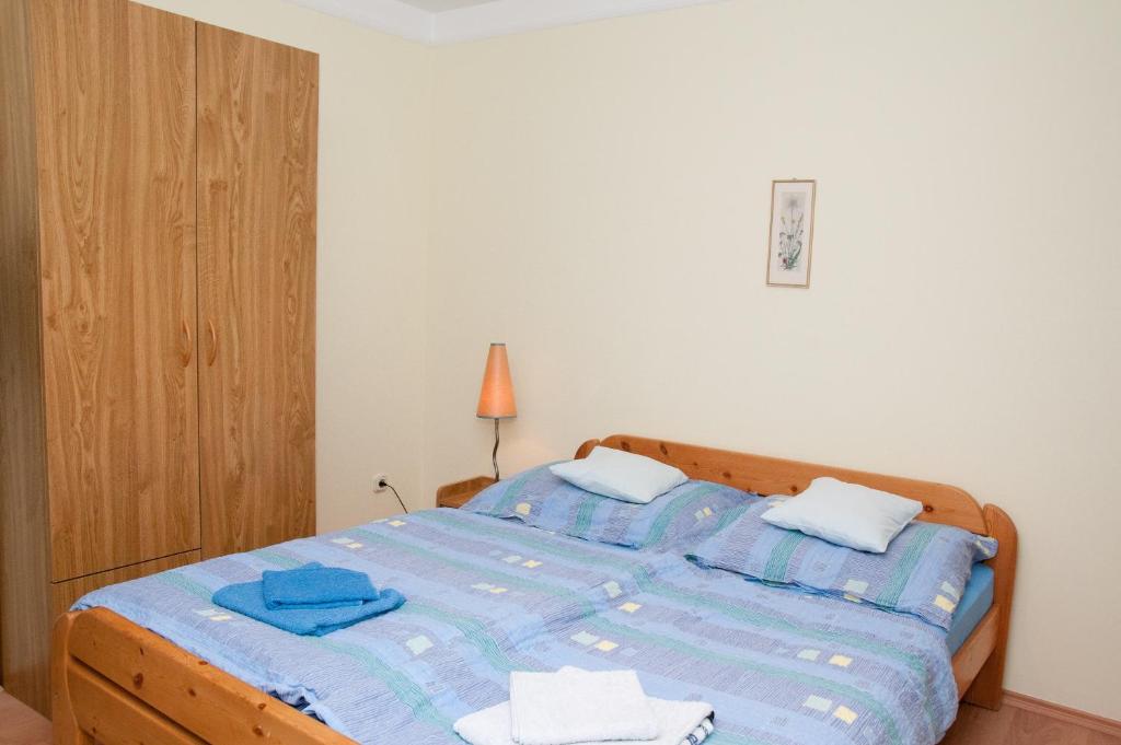 Posteľ alebo postele v izbe v ubytovaní Apartments Yowan