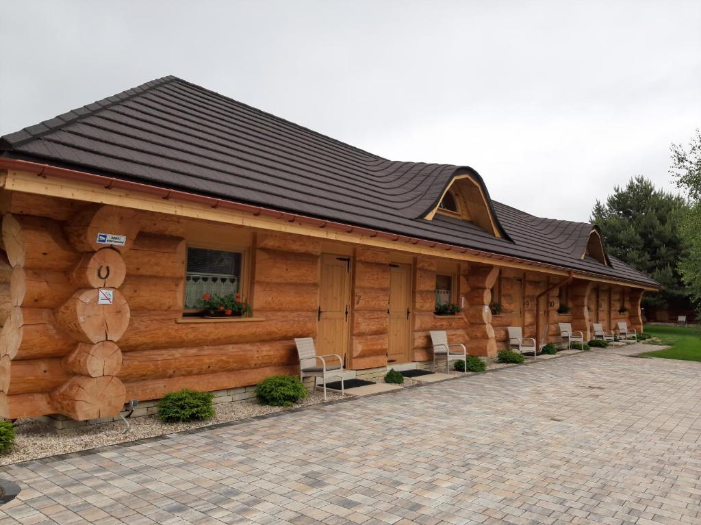 Budova, kde se penzion – hostinec nachází