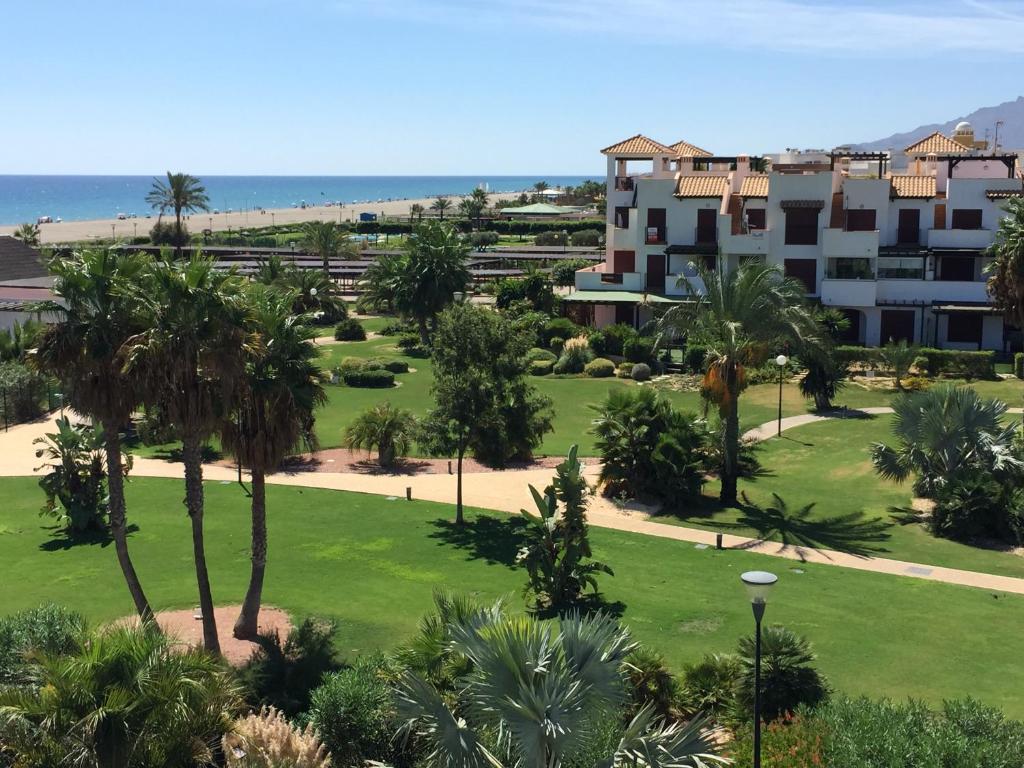 Apartamento VenAVera Playa JARDINES B2-0C Primera Línea WIFI ...