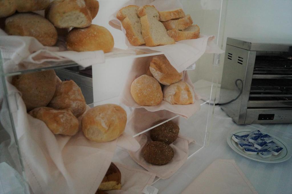 Angra Central Hotel - Resim 12