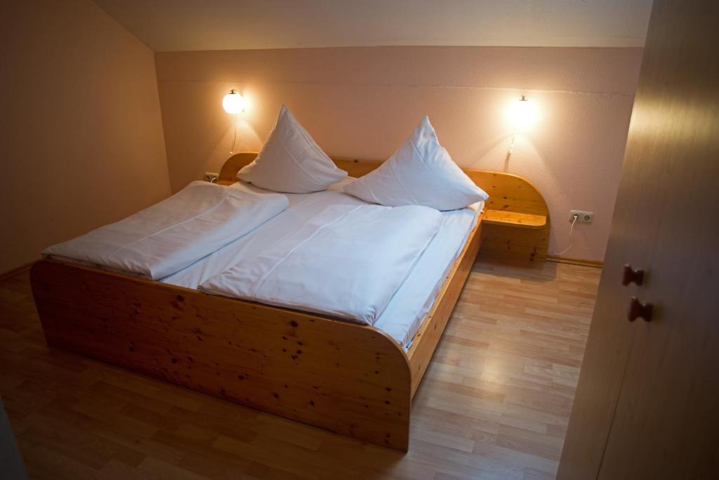 Posteľ alebo postele v izbe v ubytovaní Pullman City Ferienpark
