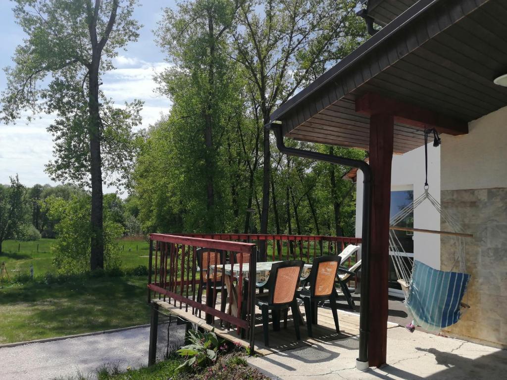 Zahrada ubytování Family Bungalows & Camp