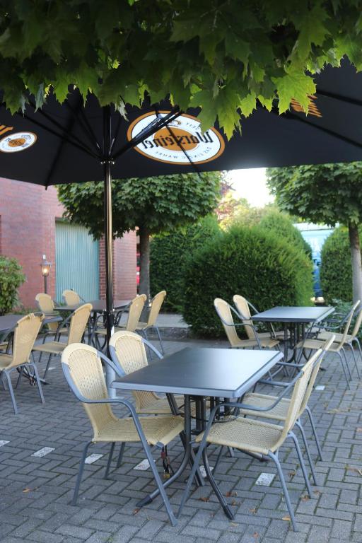 Fotografie z fotogalerie ubytování Rixbecker Alpen - Hotel Koch v destinaci Lippstadt
