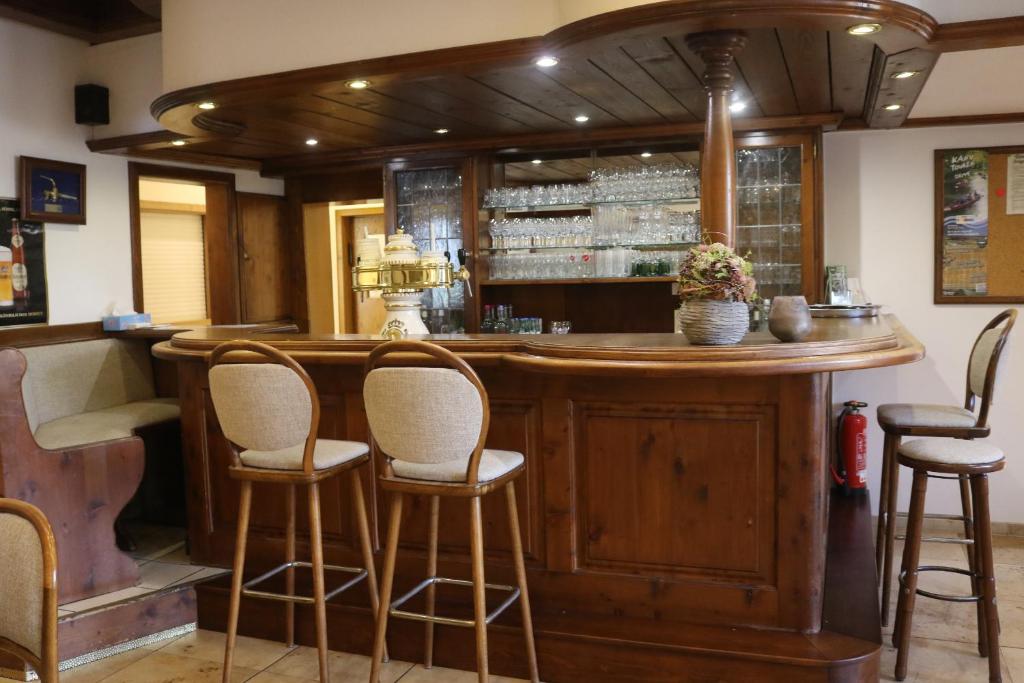 Lounge nebo bar v ubytování Rixbecker Alpen - Hotel Koch