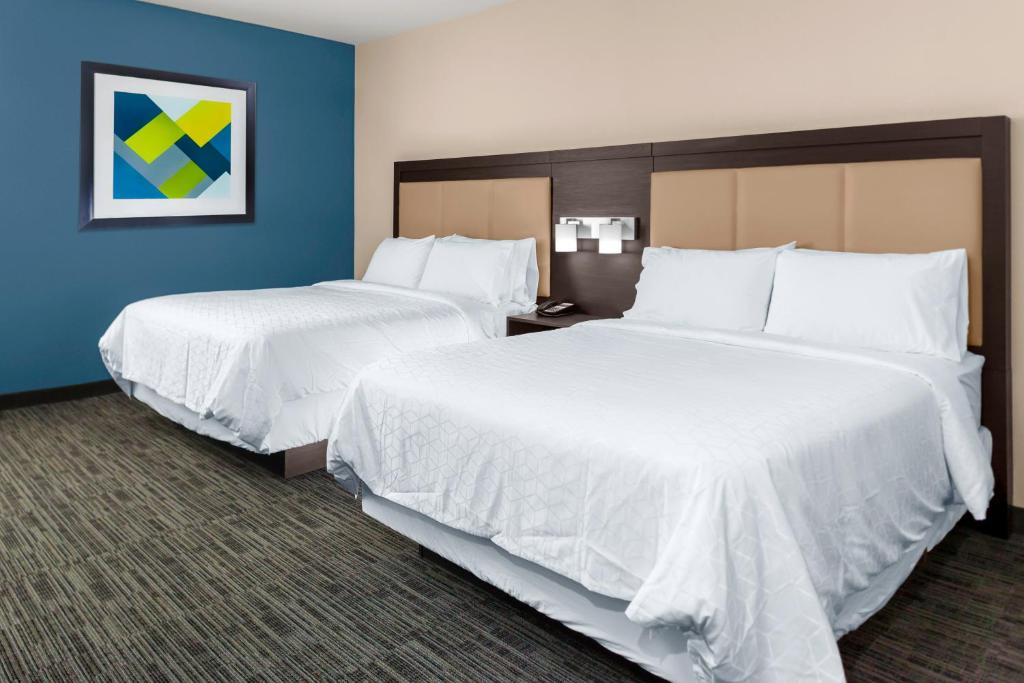 Holiday Inn Express - Kansas City Downtown, an IHG Hotel - 