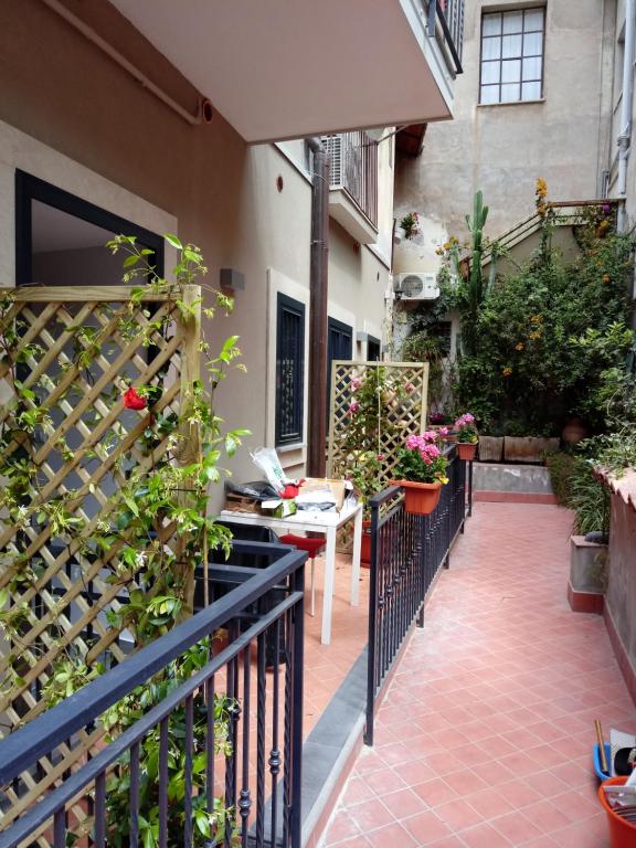 Vulcano Apartment - 1