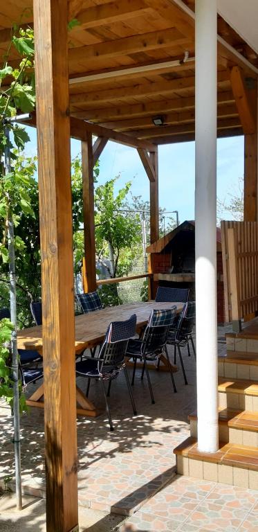 Balkón nebo terasa v ubytování APARTMAN PAVE & ILIJA jr