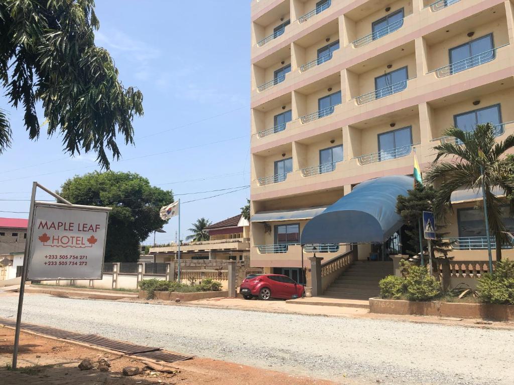Budova, kde se hotel nachází