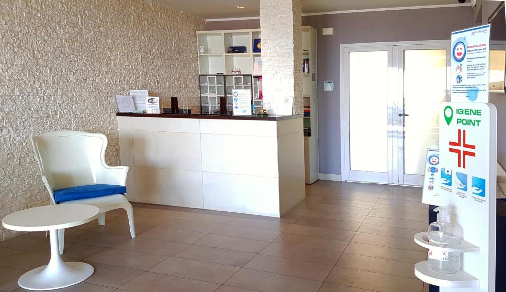 Kuchyň nebo kuchyňský kout v ubytování Hotel La Scaletta