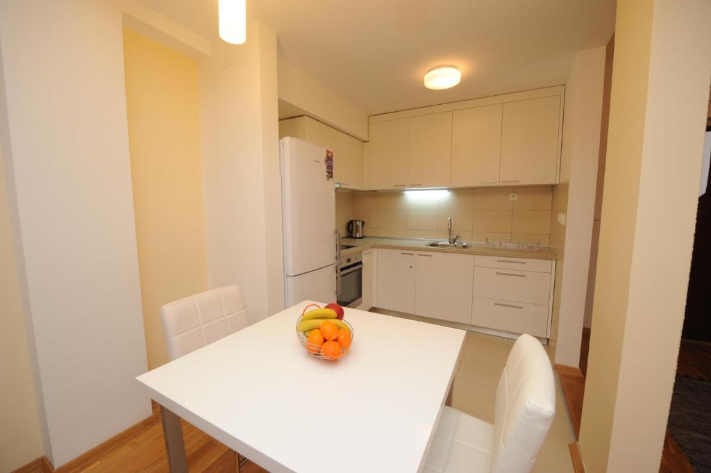 Exclusive Skopje Apartments - Superior One-Bedroom Apartment 7 - Orce Nikolov Str.