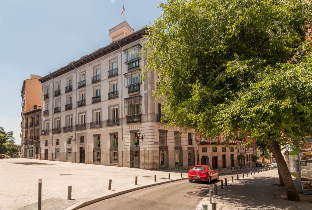 The building in which Az apartmant is located