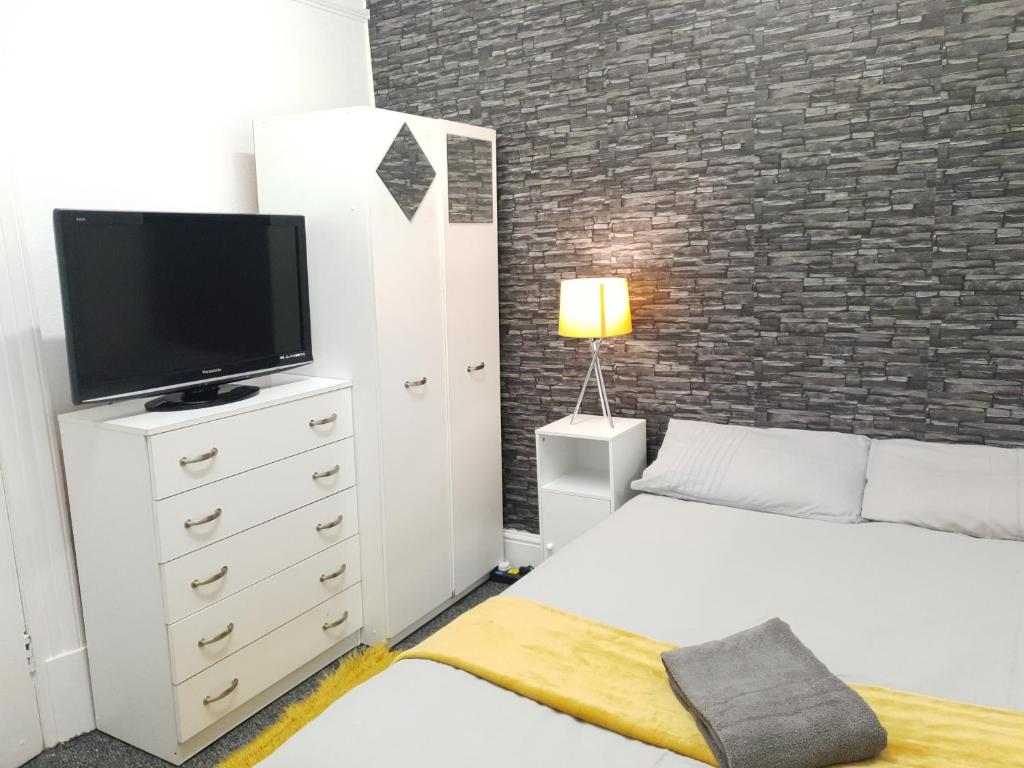 TOPAZ TOWN HOUSE No 36 - Economy Double Room