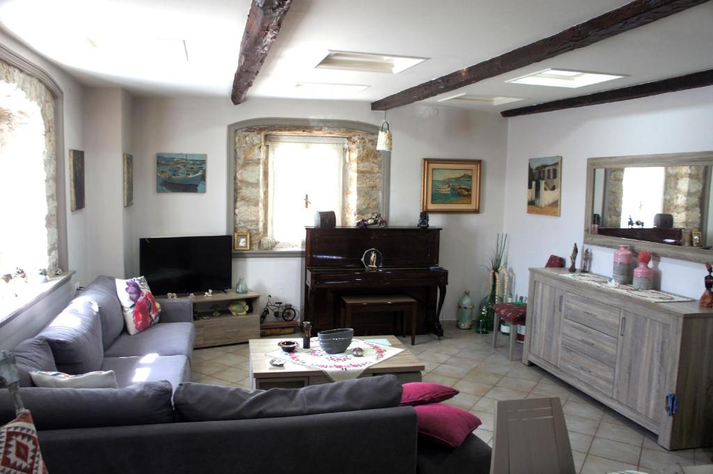 Posezení v ubytování Manolis House