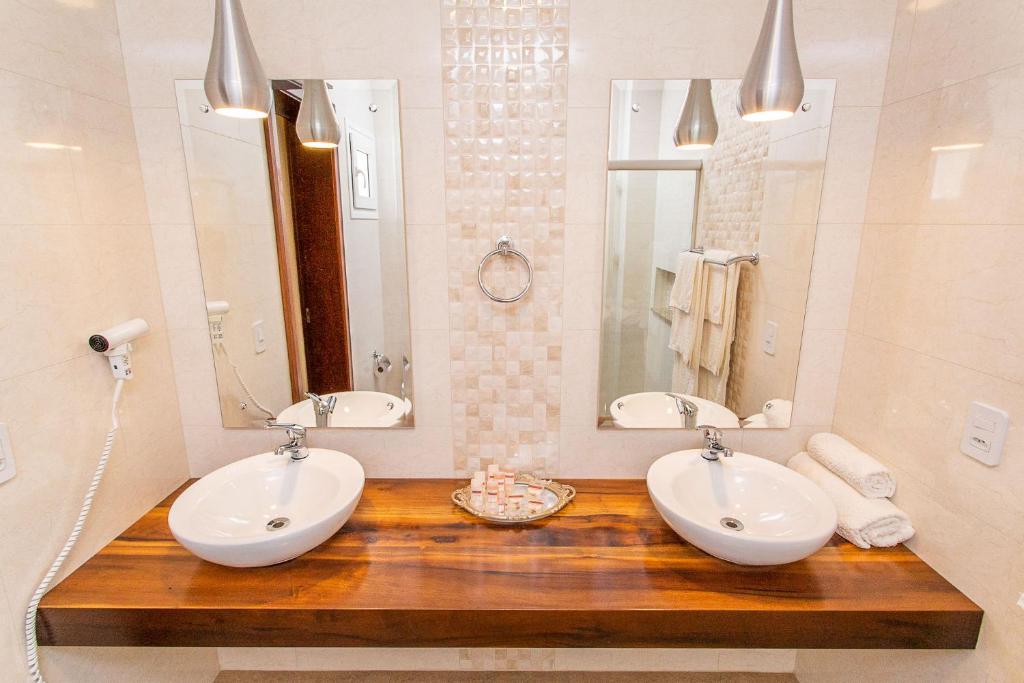  LENA ROSA Premium Hotel