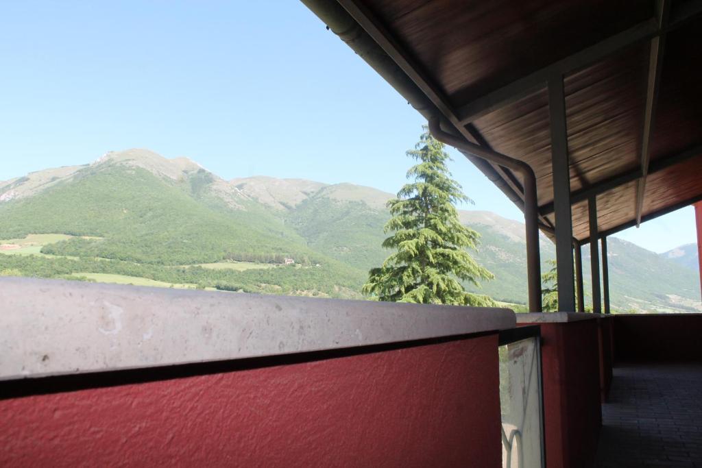 Nespecifikovaný výhled na hory nebo výhled na hory při pohledu z bed and breakfast