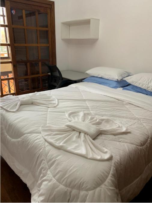  Apartamento Inteiro - ao lado da Catedral de Pedra
