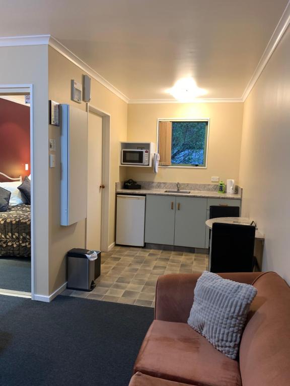 Aldan Lodge - Resim 3