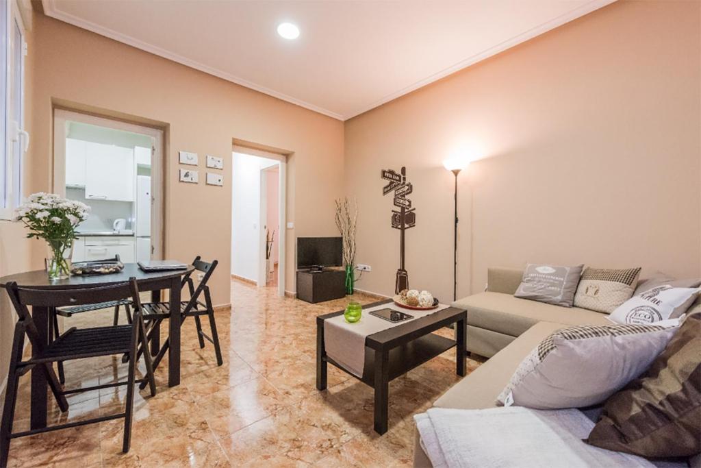 A seating area at Boutique Apartments in the Heart of Madrid