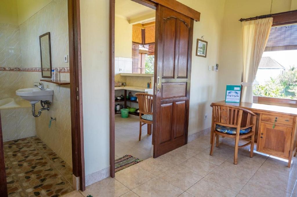 Koupelna v ubytování Ubud Batik Villa