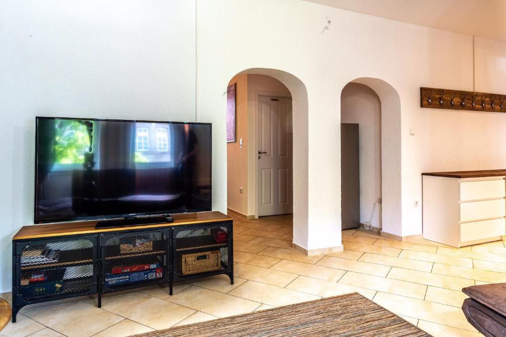 TV a/nebo společenská místnost v ubytování Am Spittlerturm