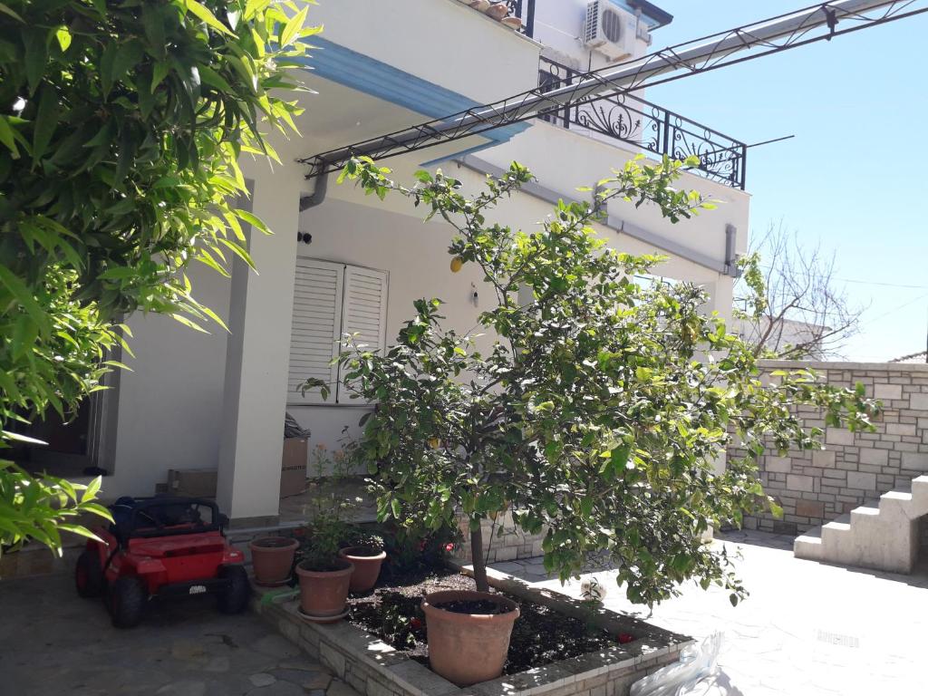 Gallery image of Rooms village center in Spile