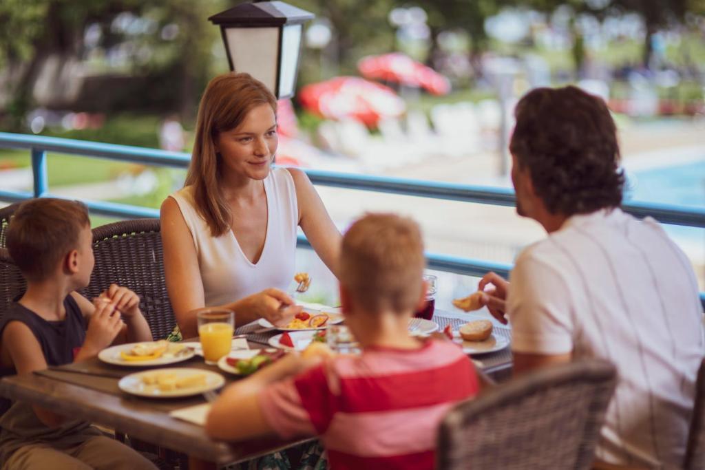 Hosté ubytování Danubius Hotel Marina