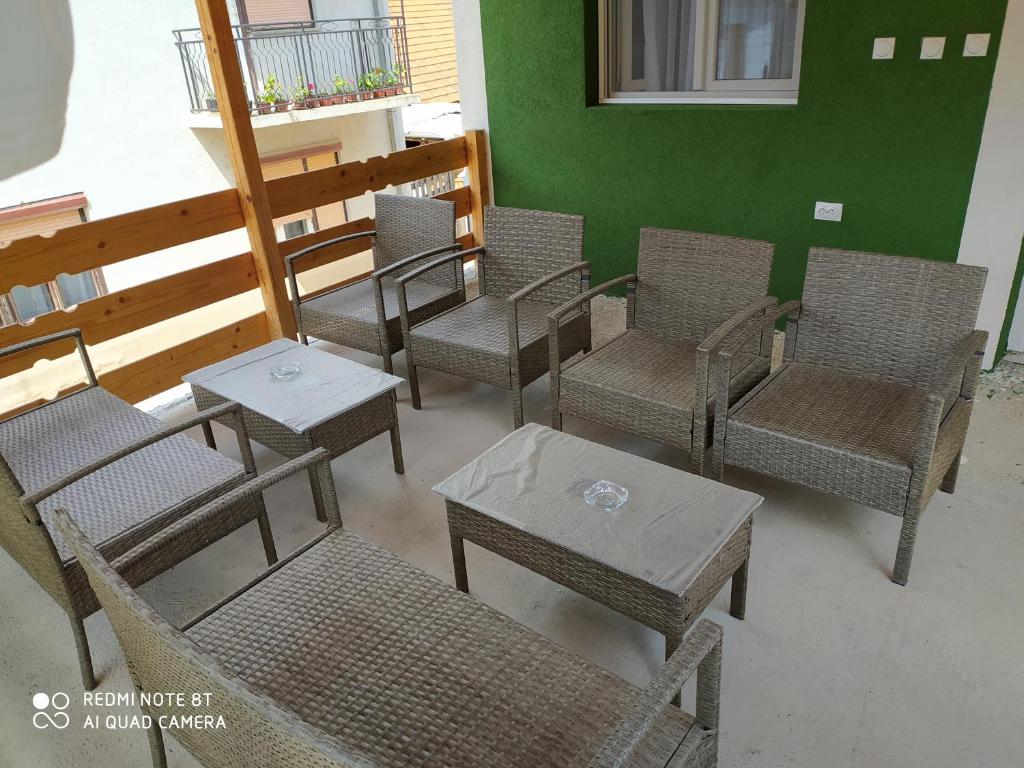 Posezení v ubytování Guest House Vila Banjica