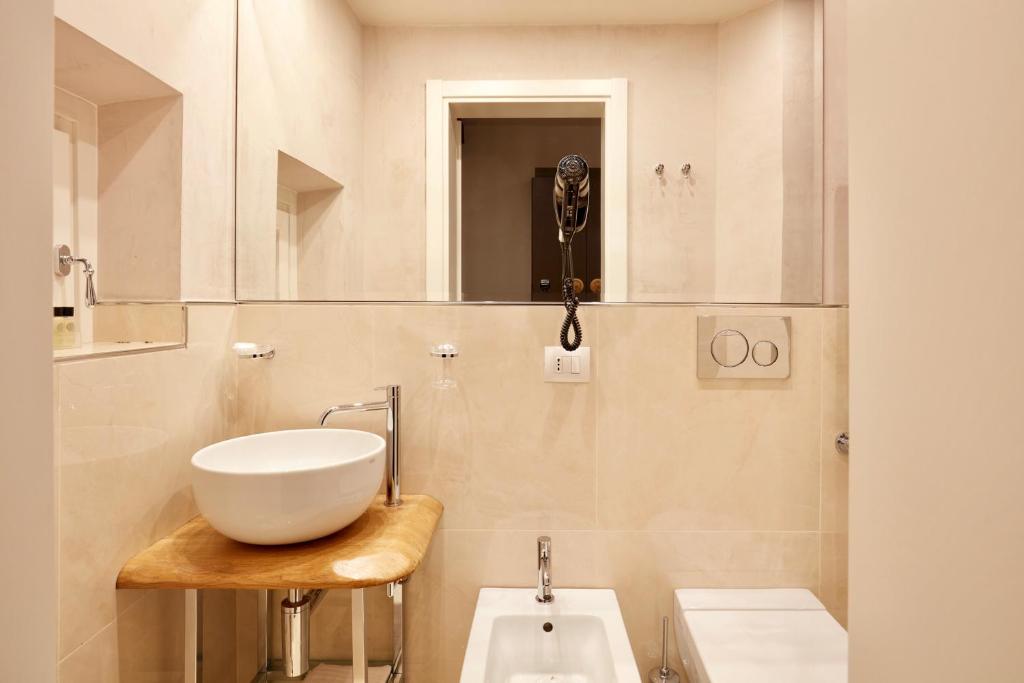 Boutique Hotel Hugo - Resim 41