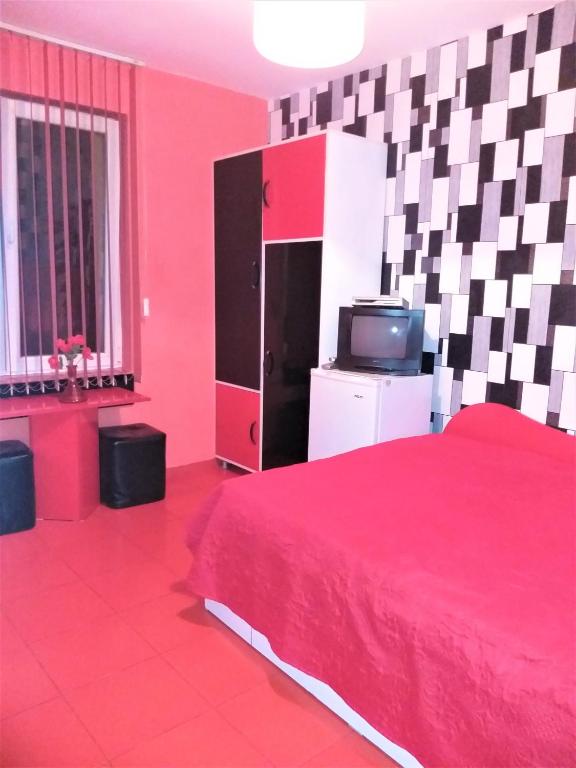 APARTMENT LEO 2