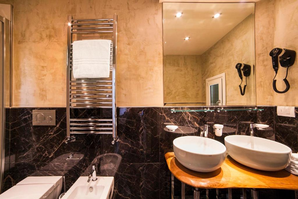 Boutique Hotel Hugo - Resim 23