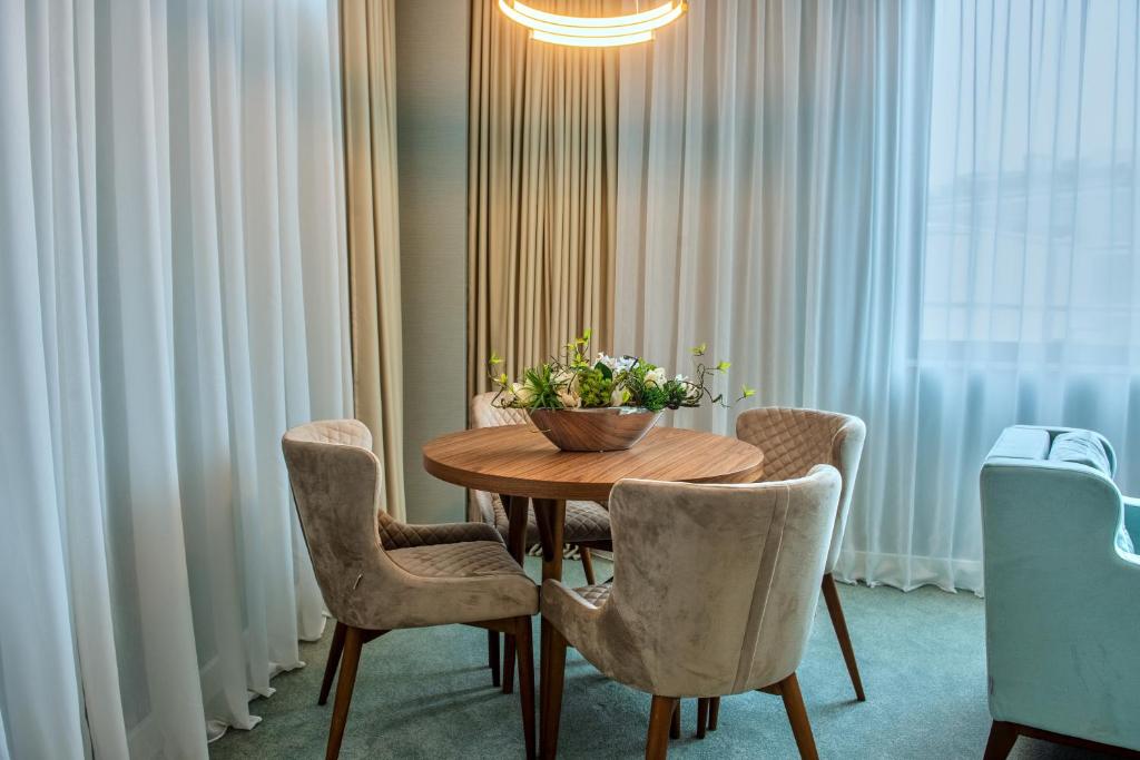 Hotel Pupin Novi Sad - Resim 14