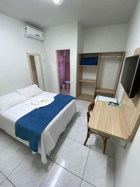  Oasis Hotel