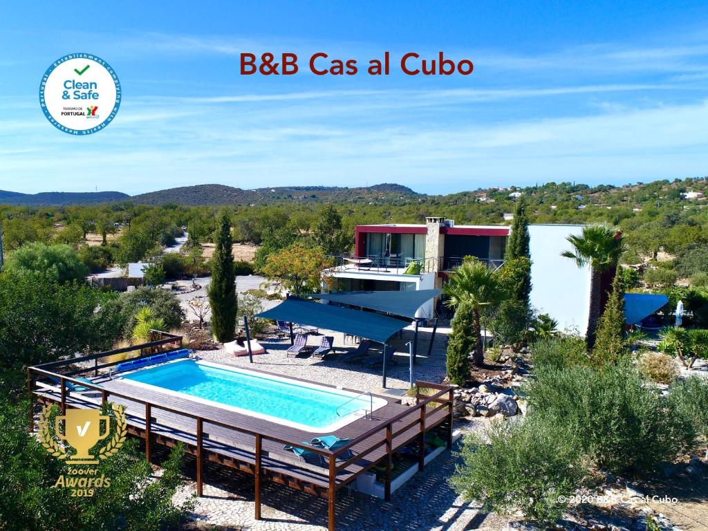 A bird's-eye view of Bed and Breakfast Cas al Cubo